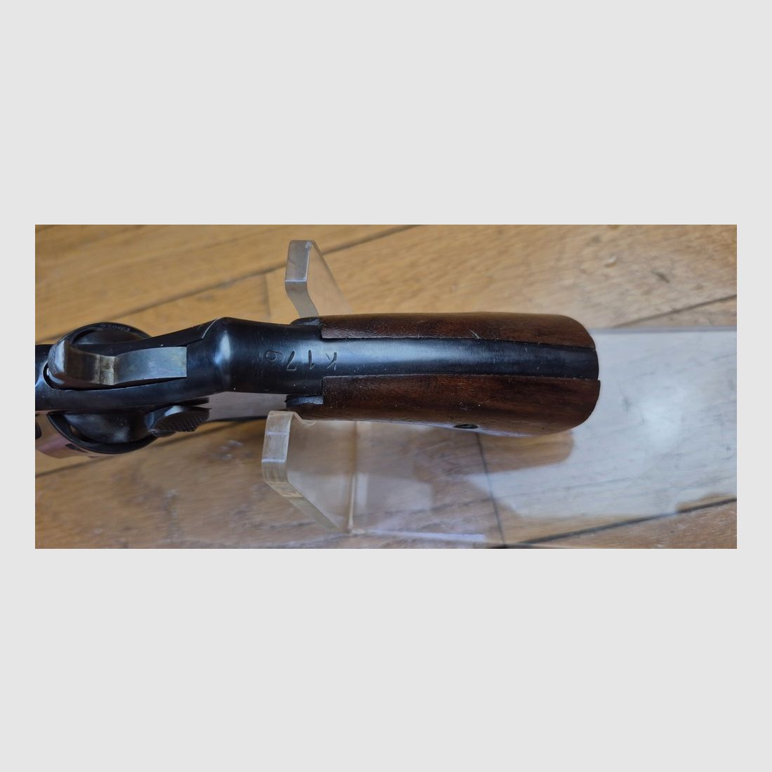 Sehr schöner Revolver Smith & Wesson « Victory » – Der Handabzug 1899 und das zukünftige Modell 10 aus dem Zweiten Weltkrieg – Kal. 38 SW / 38-200 – Ausgezeichnete Mechanik – Sehr guter ästhetischer Zustand – Stempel « GHD » – Waffe von Februar 1943 – TBE, Bild 14 von 26