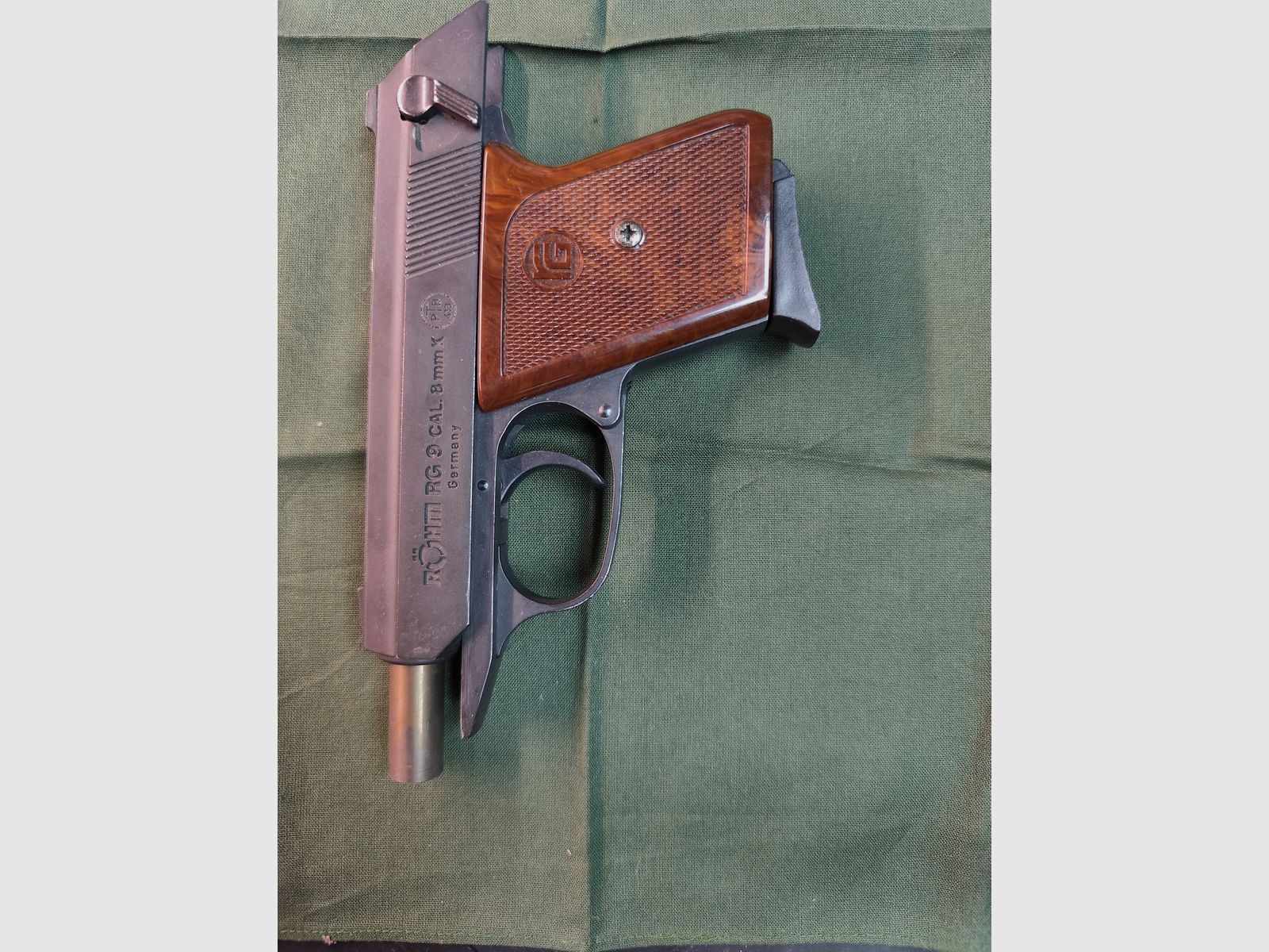 Röhm RG 9 in 8mm P.A.K.    PTB 413