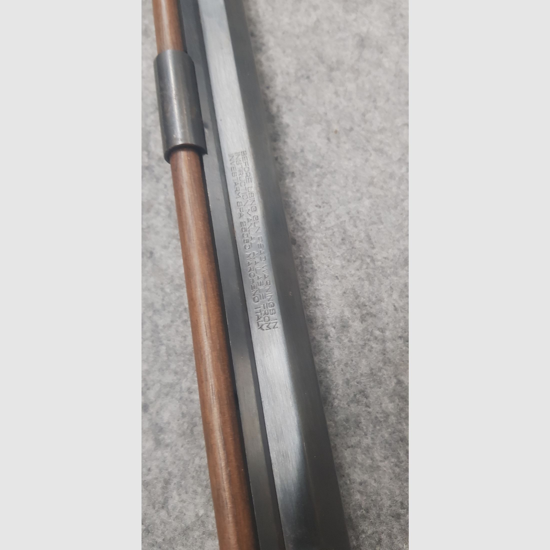 Vorderlader Great Plains Hawken Perkussions Rifle im Kaliber .45 Gewehr mit Diopter
