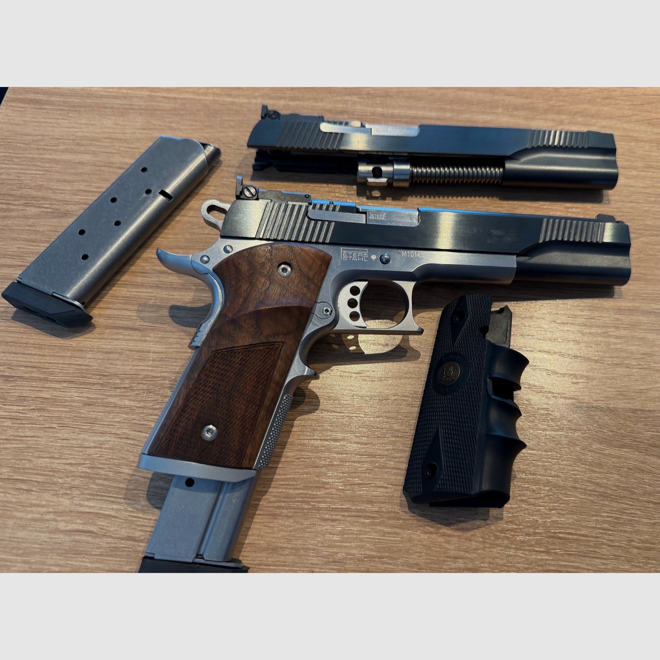 Peters Stahl Multicaliber  6“ im Kaliber .45ACP & Wechsel 9mm Para