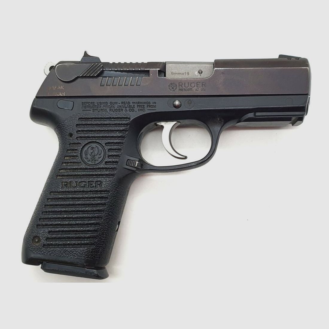 Ruger semi-automatic pistol Ruger P95