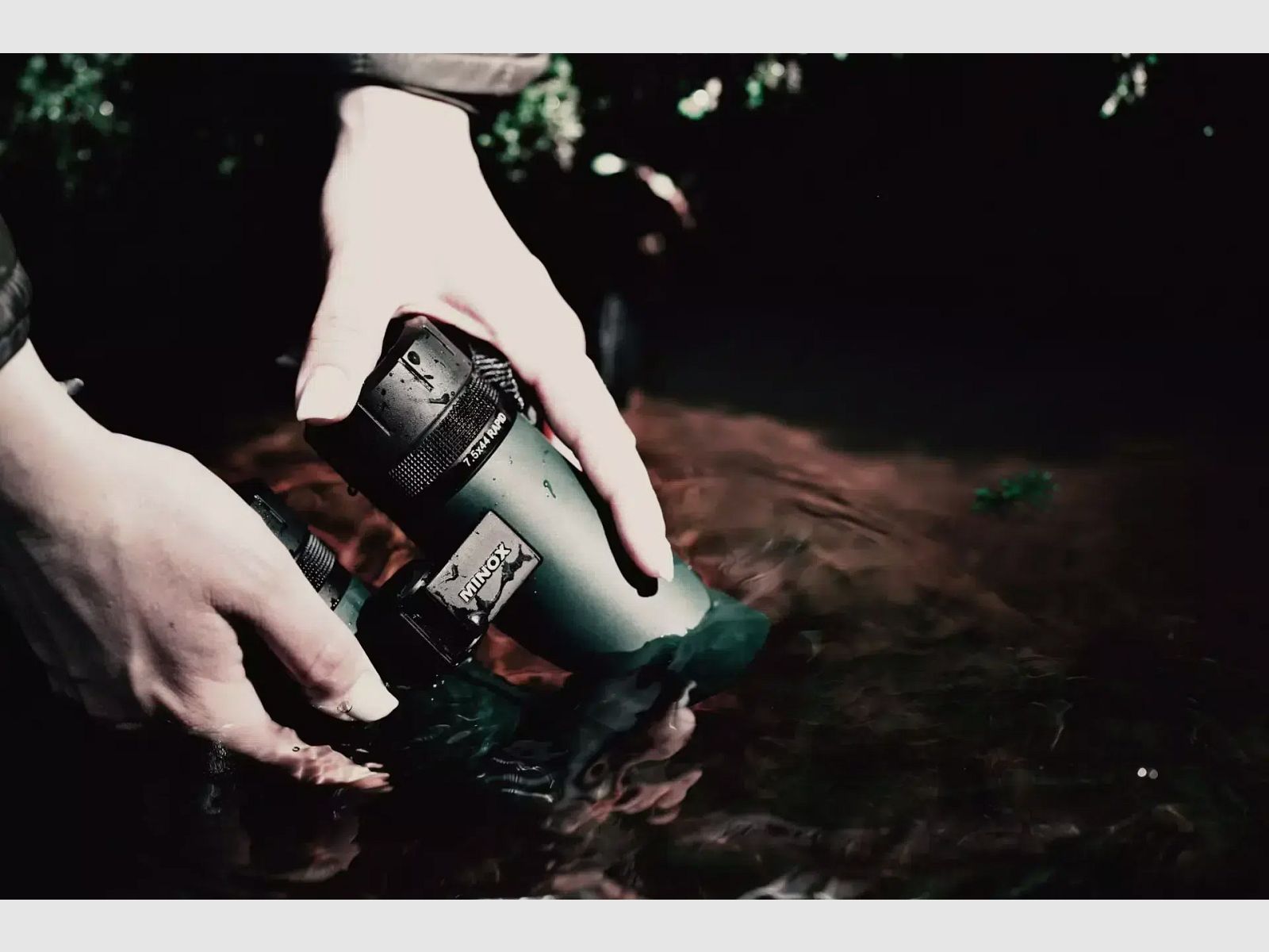 MINOX X-rapid binoculars