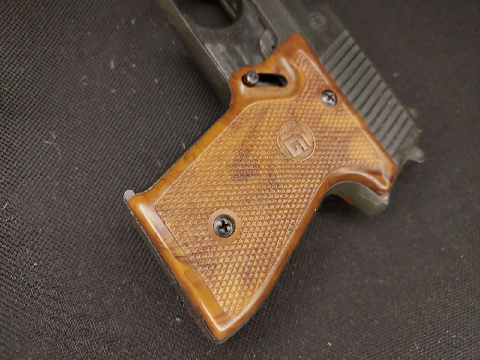 Röhm RG300 (RG 300) Schreckschuss Pistole Kal. 6mm Flobert (PTB 327) OVP