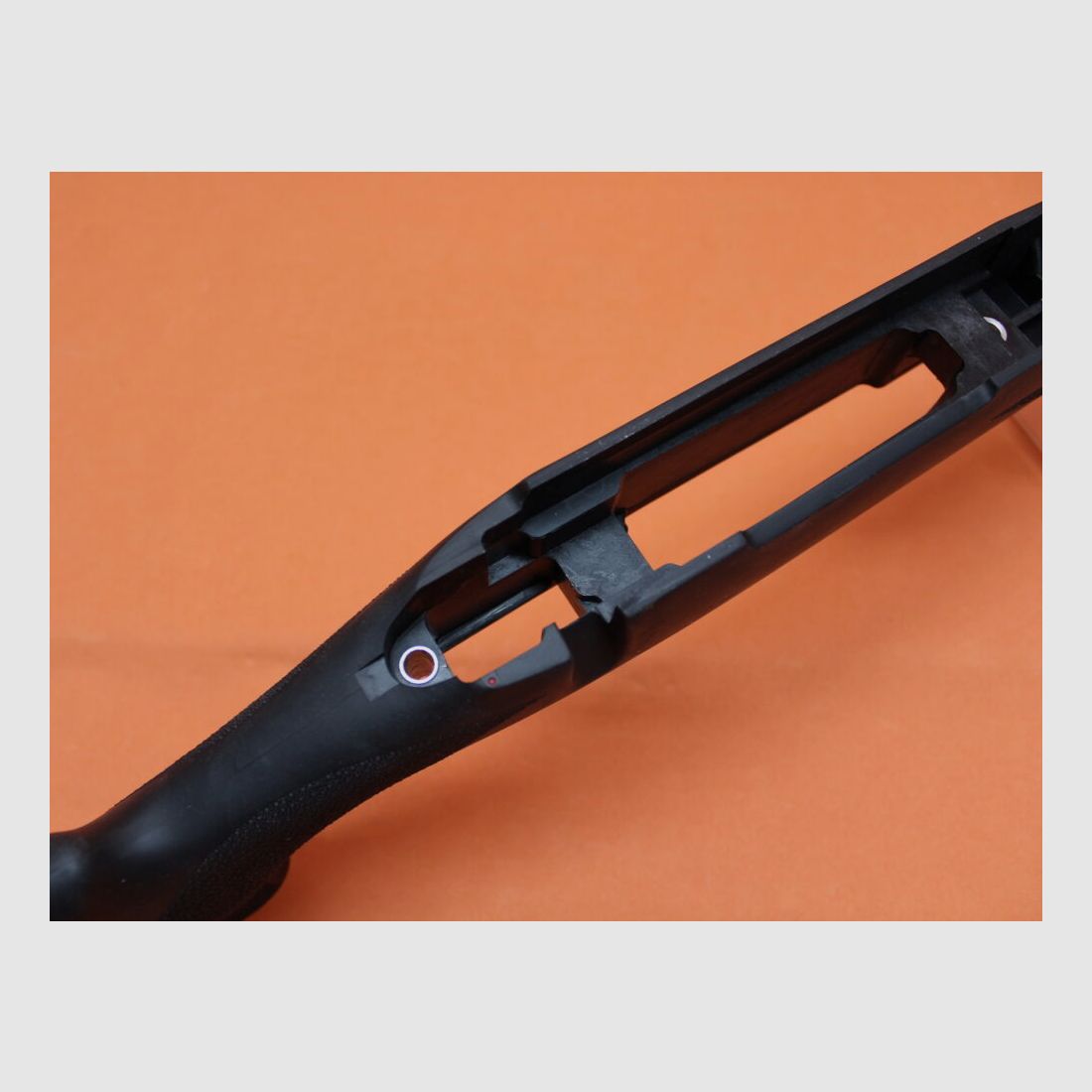 HOGUE Howa 1500 : Hogue Overmolded Schaft schwarz Long Action - Heavy Barrel - Pillar Bed Block