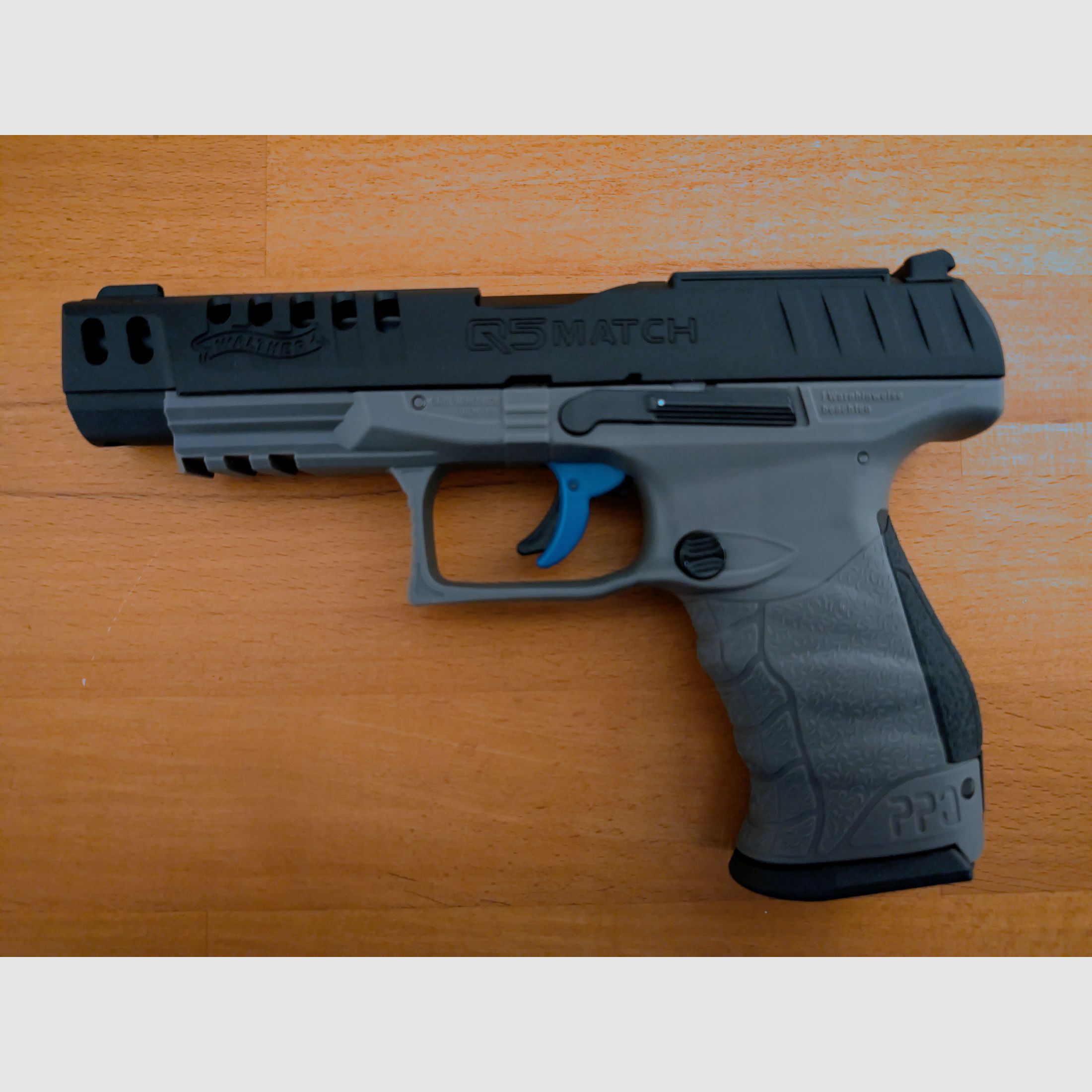 Umarex Walther Q5 Match Combo 5" CO2 NEU