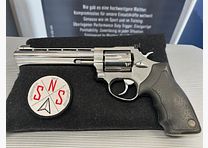 Taurus Taurus 689