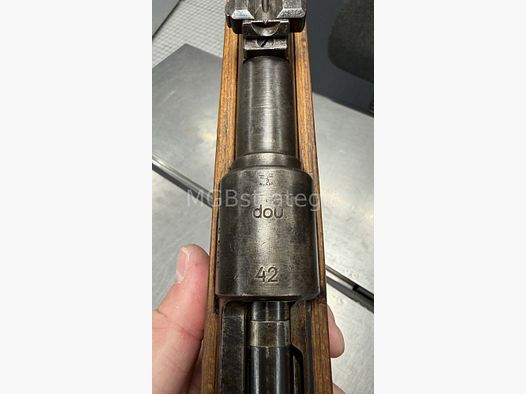 K98k DOU42 – 1942 – números coincidentes sin prueba código del fabricante DOU42 significa Waffenwerke Brünn AG