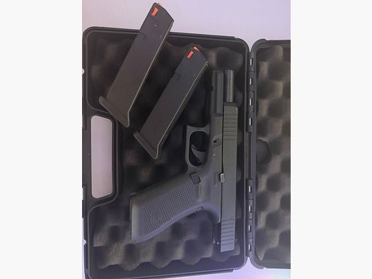 Glock 17 blank firing