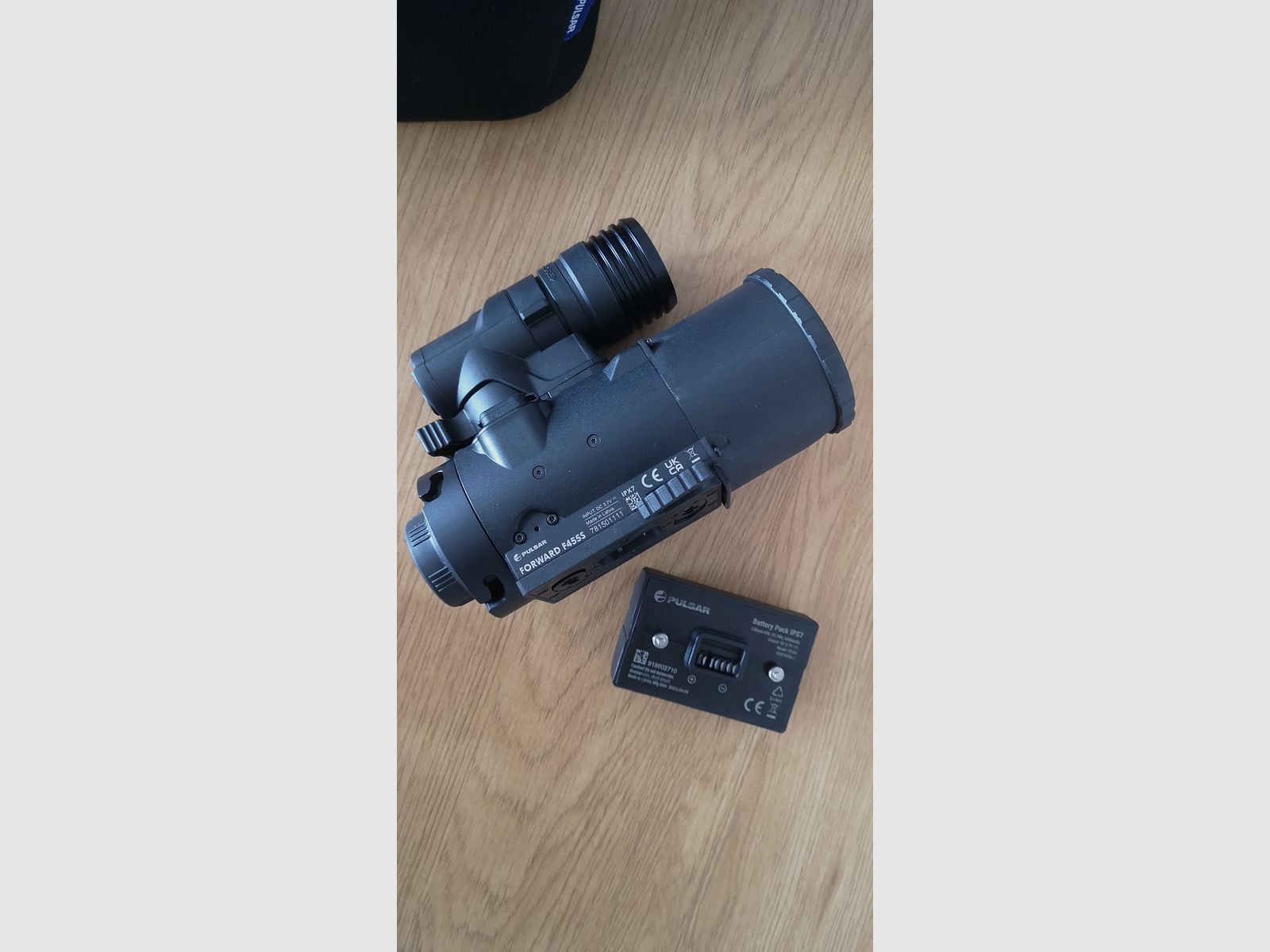 Night vision attachment device Pulsar 455 S with bag etc.