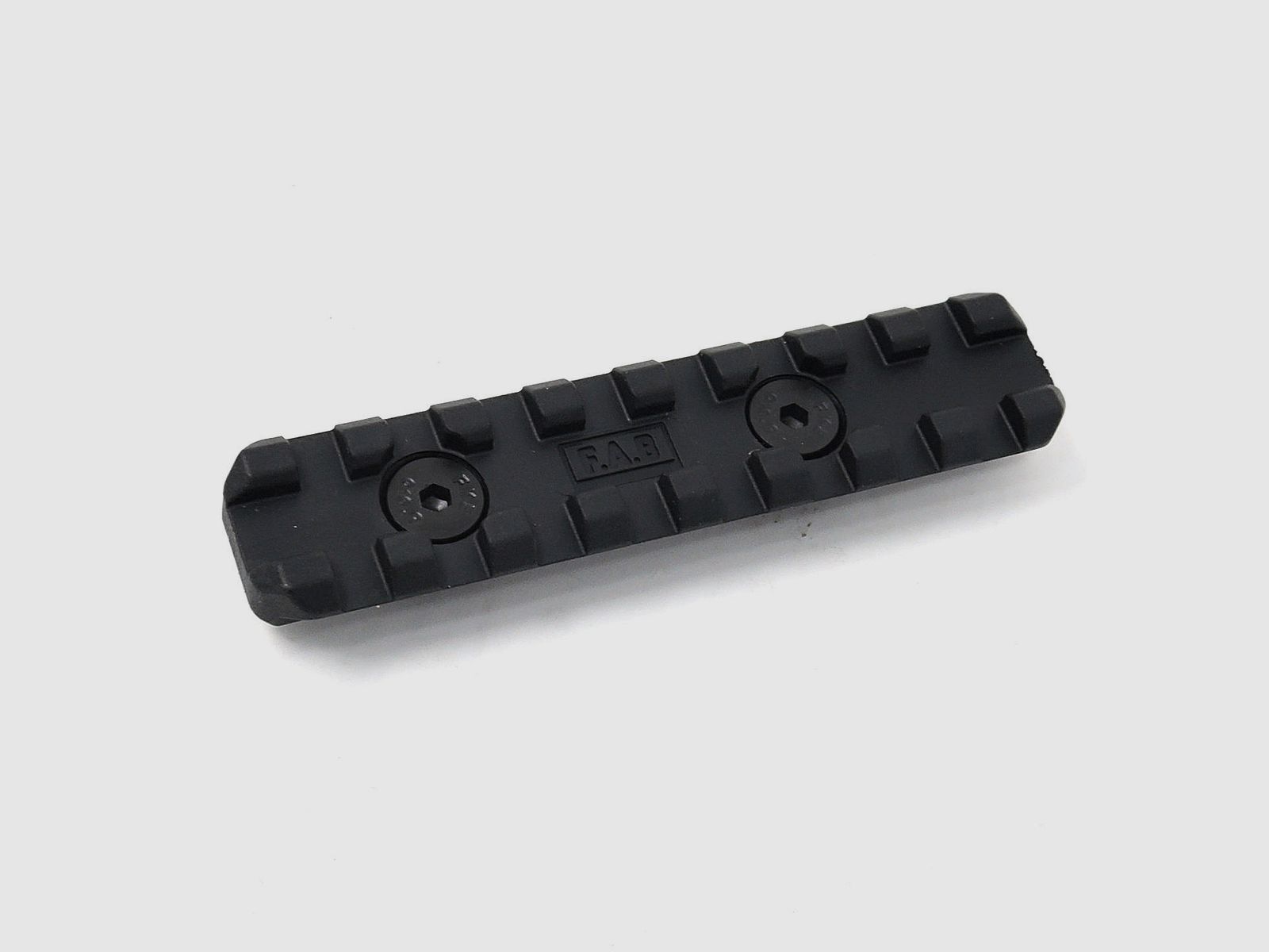 FAB Defense – Schiene für Vorderschaft MA3 M-Lok (7 Slots)