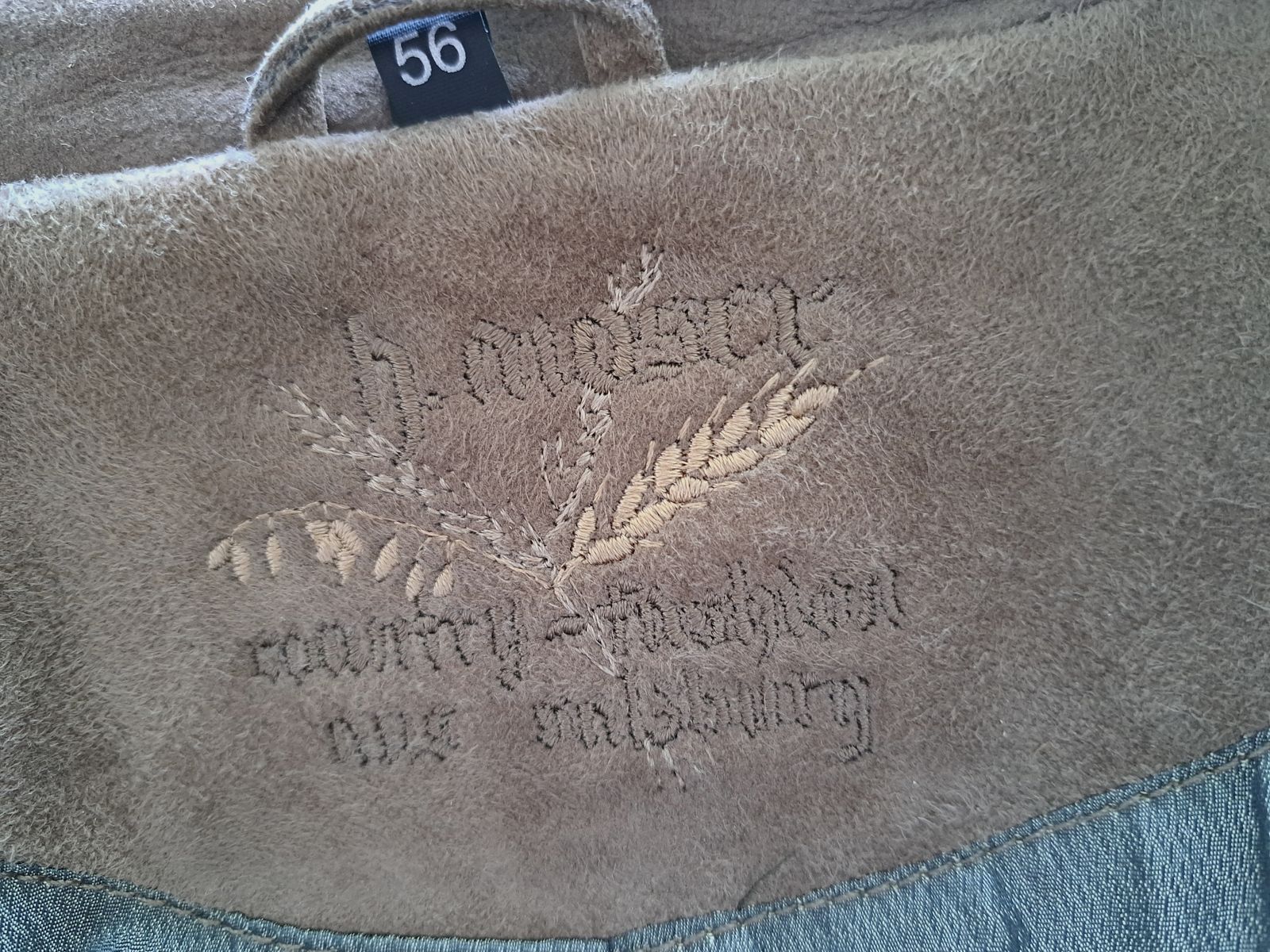 Veste traditionnelle de h. moser (cuir véritable) taille 56