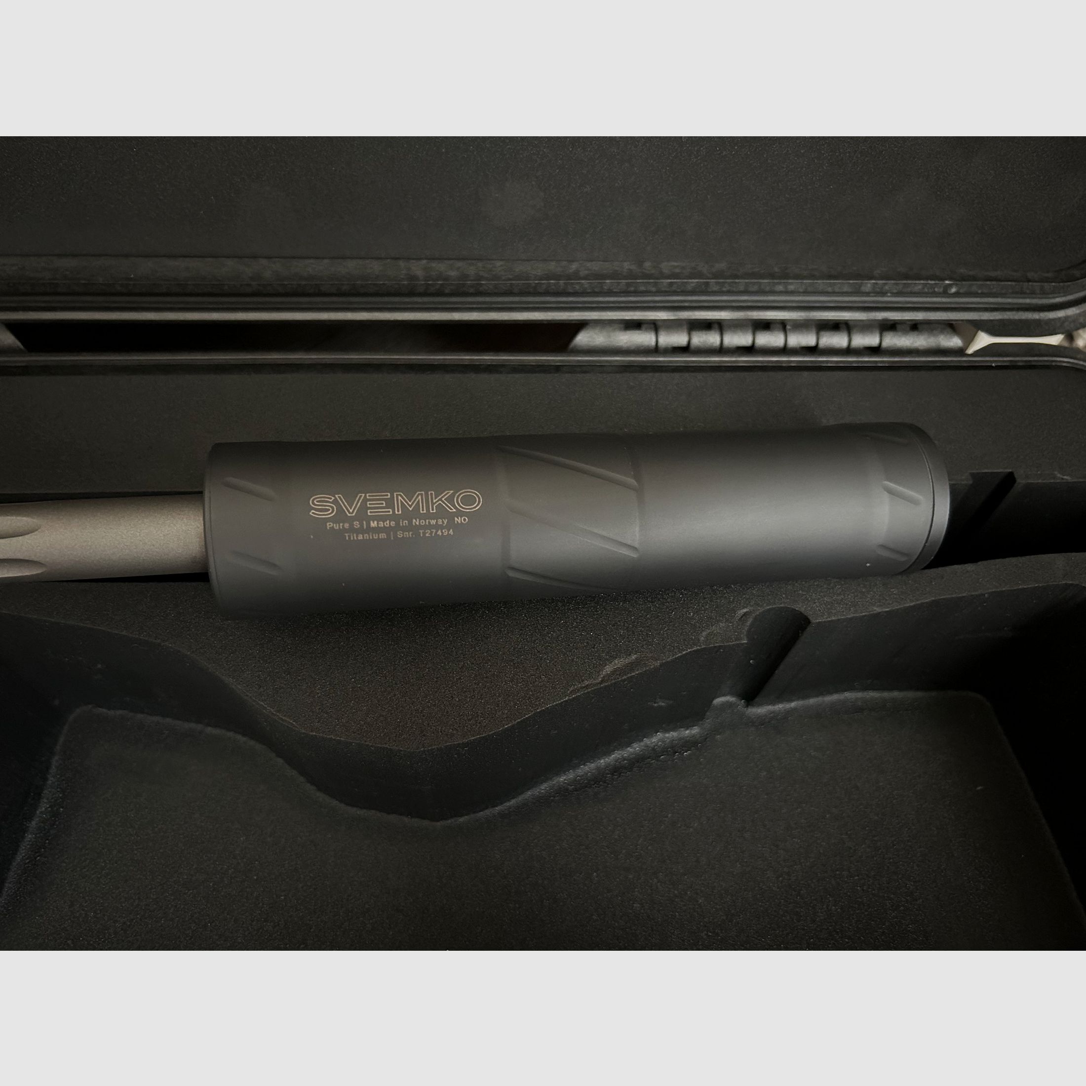 ¡Oferta combinada increíble! Sako S20 + SVEMKO Pure S silenciador | Cal 6.5mm / 0.25, Montaje rápido | Hunter 6,5 Creedmoor Cerakote True Timber Strata LL 51cm Camo *NUEVO*