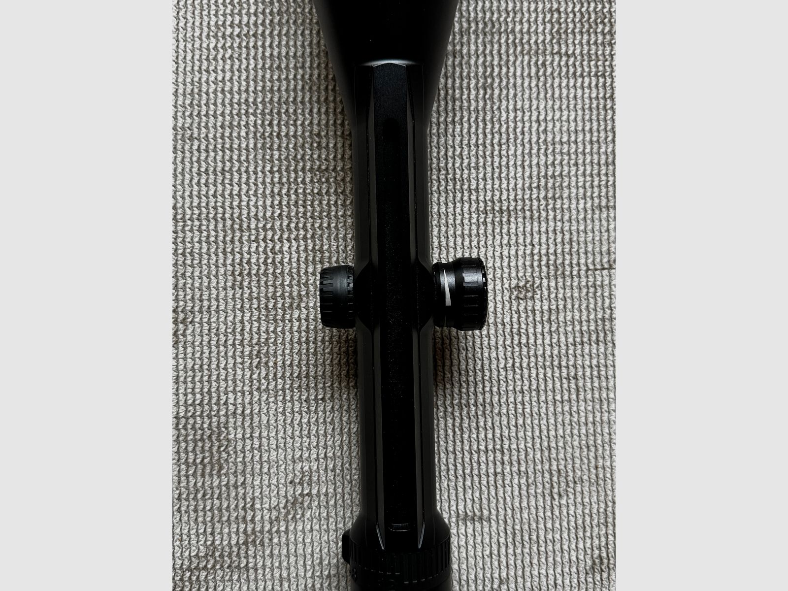 ZEISS Victory Diavari 3-12x56 T* con reticolo luminoso digitale 66