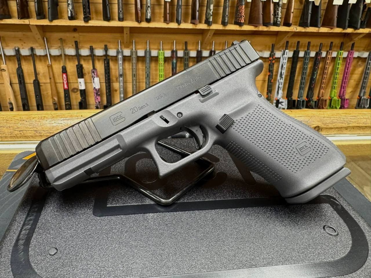 Glock 20 