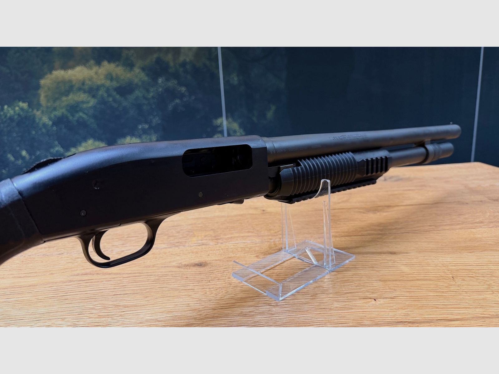 Mossberg Modell M590A1 Vorderschaftrepetierflinte / 12/76 / inkl. Magazinverlängerung / Optic Ready