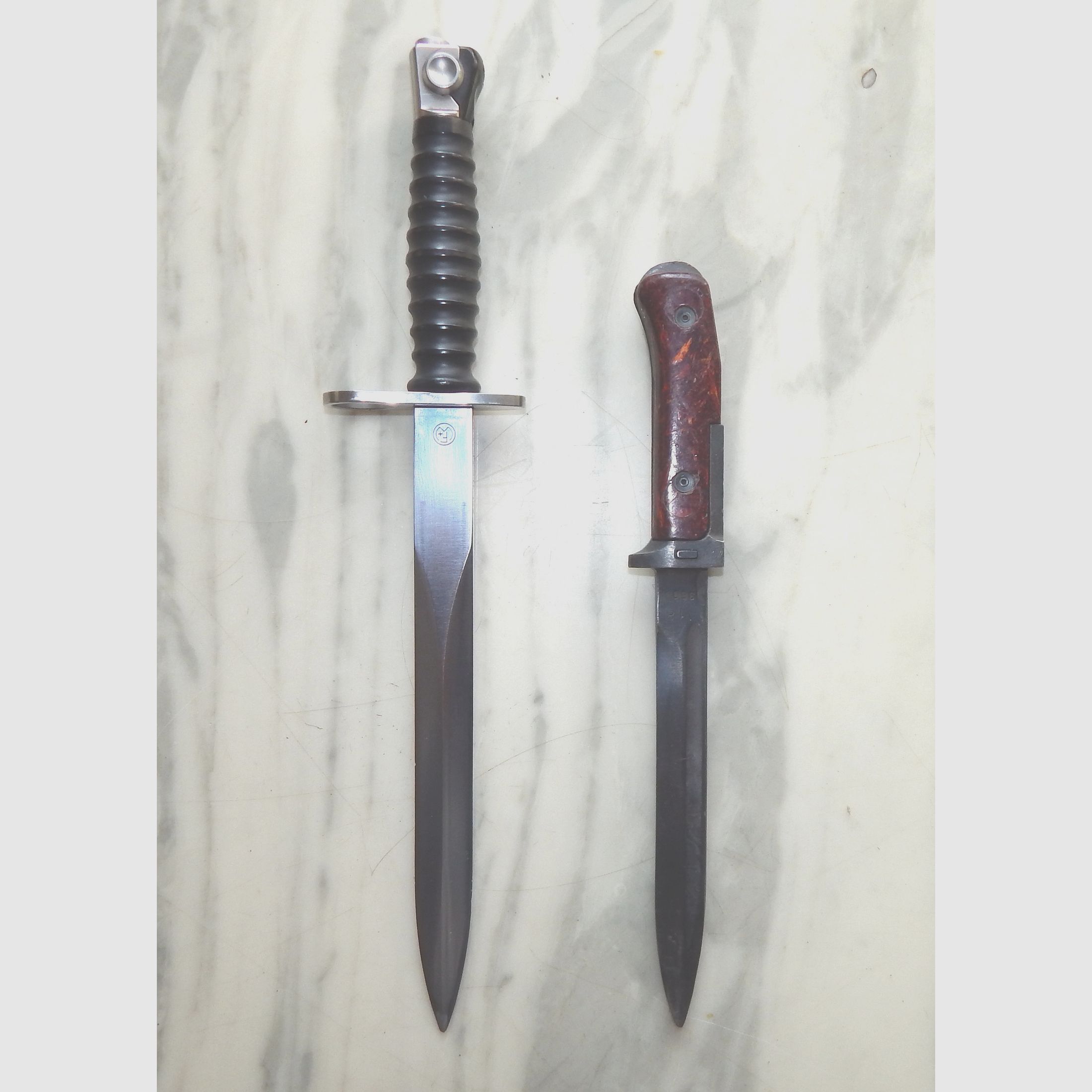 2 Bajonette