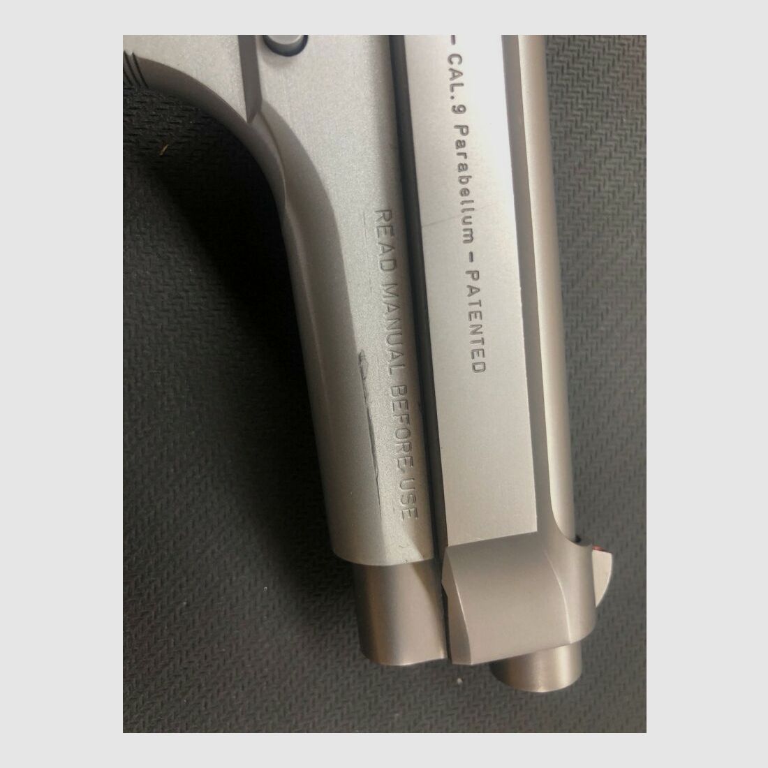 Beretta 92FS 9mmLuger