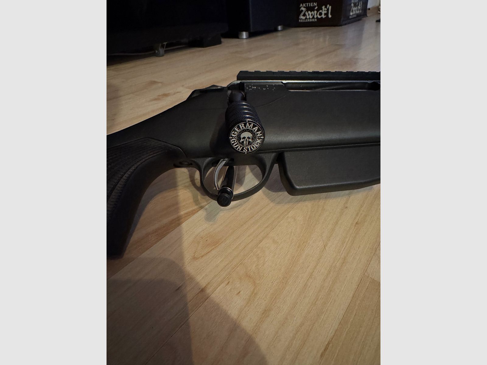 Tikka T3X Repetierer / .300 WIN. MAG. mit Schalldämpfer