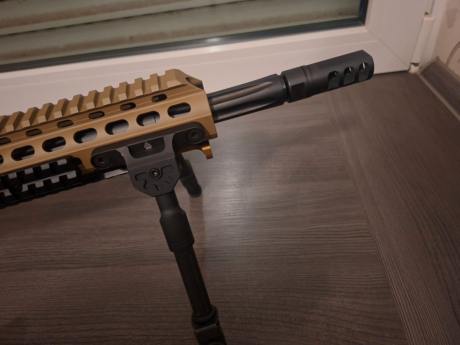 Schmeisser SP15 LMR, straight pull repeater, AR15 on yellow firearms ownership certificate, as new, RAL8000