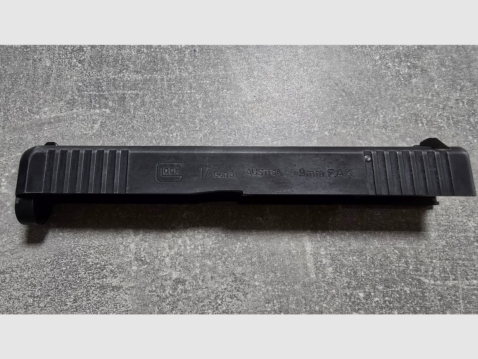 Umarex Glock 17 Gen 5 9mm PAK / Schreckschuss