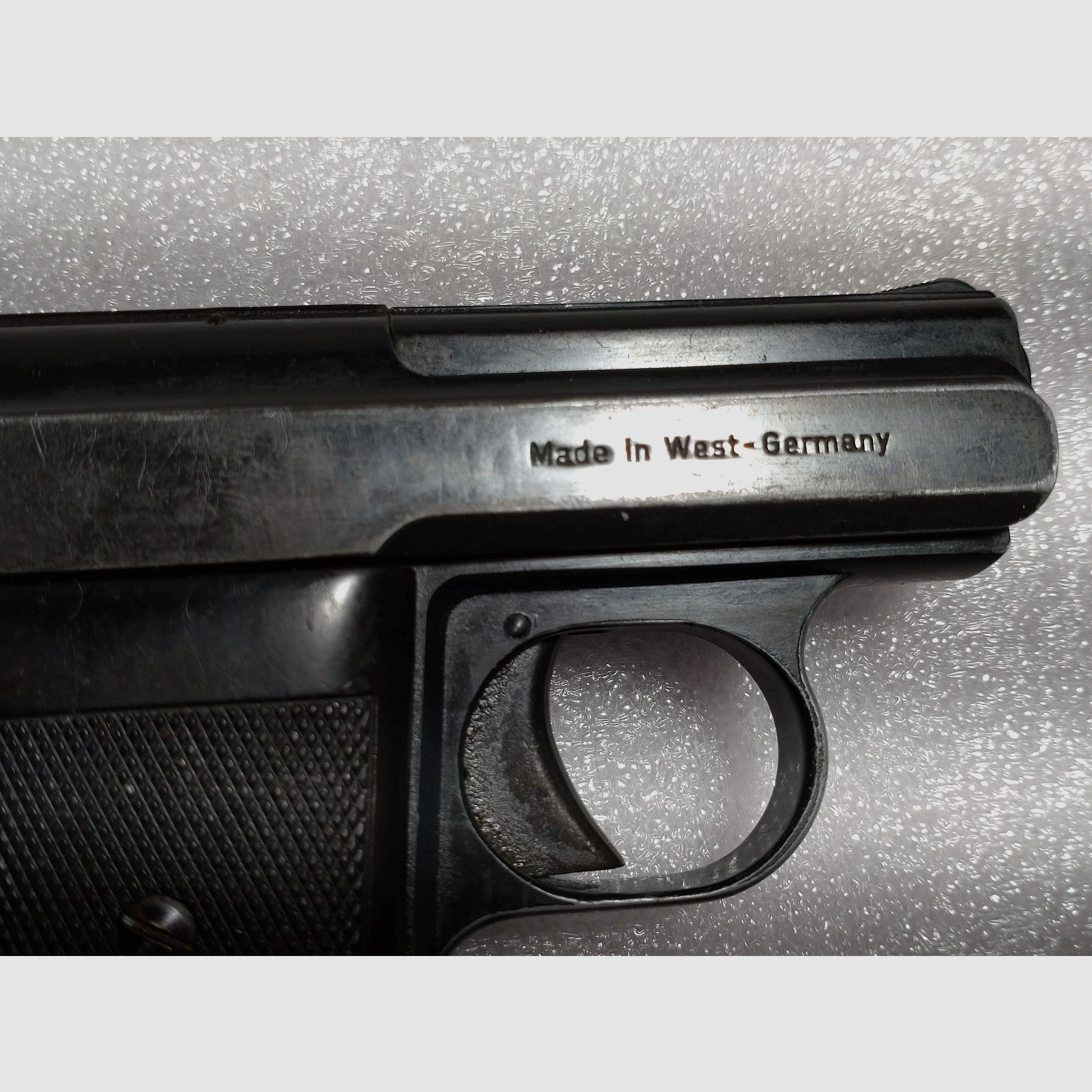 Reck P6s Kaliber 8mm K, Pistole