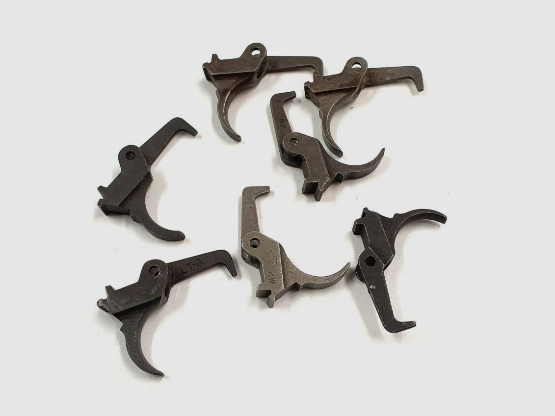 30M1 [55]US 30M1 carabina grilletto / Trigger, usato / used, parte militare statunitense