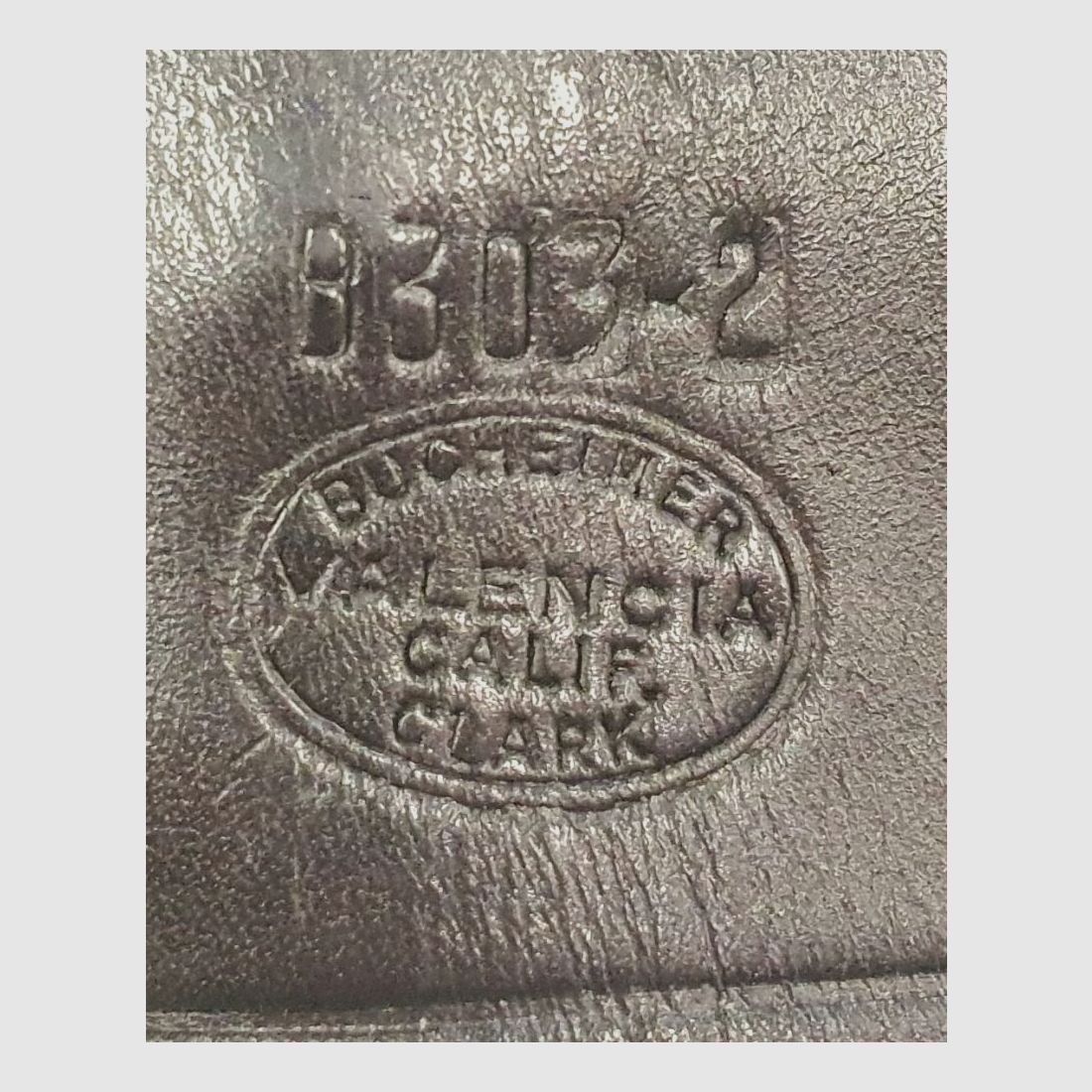 Bucheimer holster voor kleine revolvers, Bucheimer Valencia Calir Clark, zwart leer, rechts