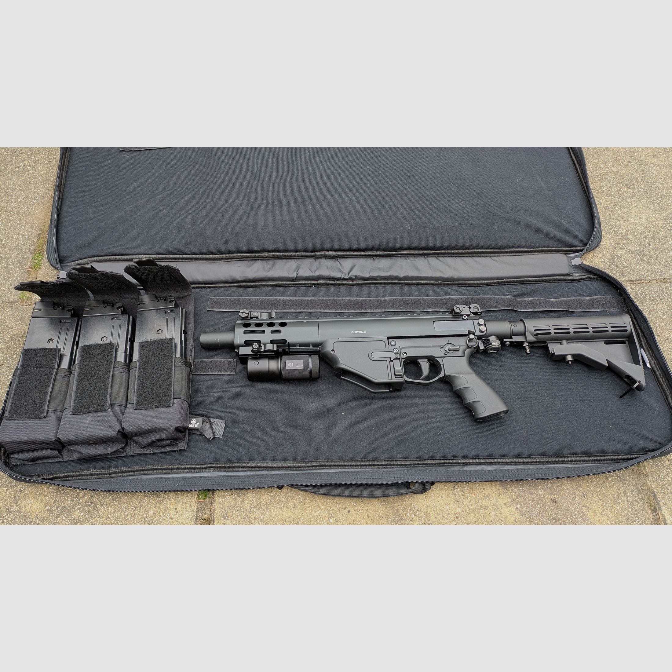 Valken CQMF 68 RAM Markierer mit viel Zubehör