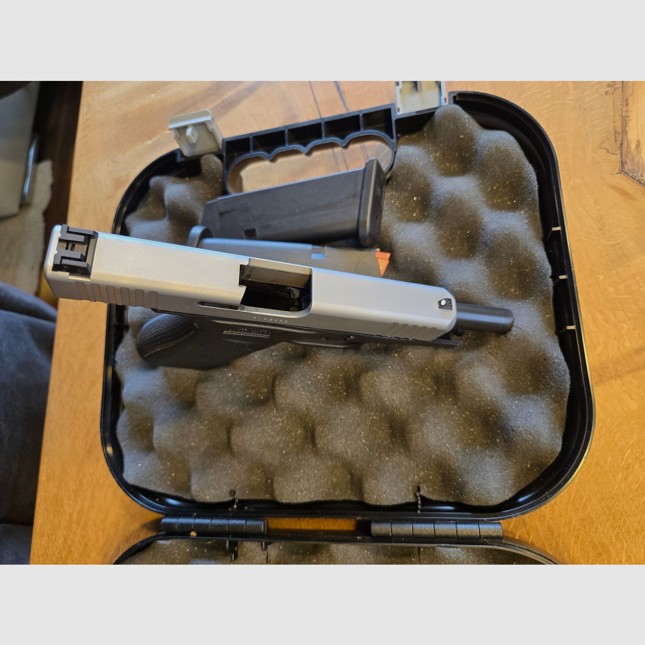 Glock 48 Silver Slide