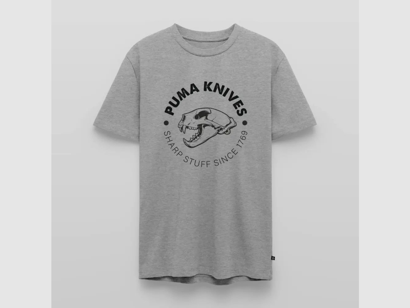 PUMA Men´s Premium T-Shirt "PUMA KNIVES Skull BW"