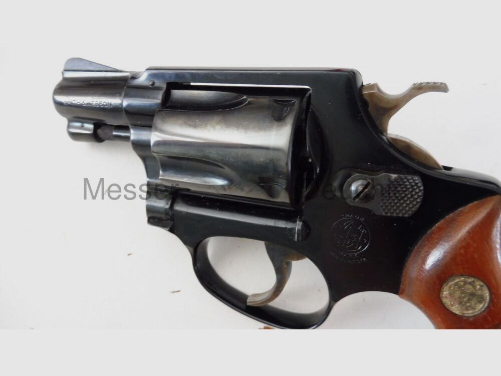 Smith & Wesson 37 2"