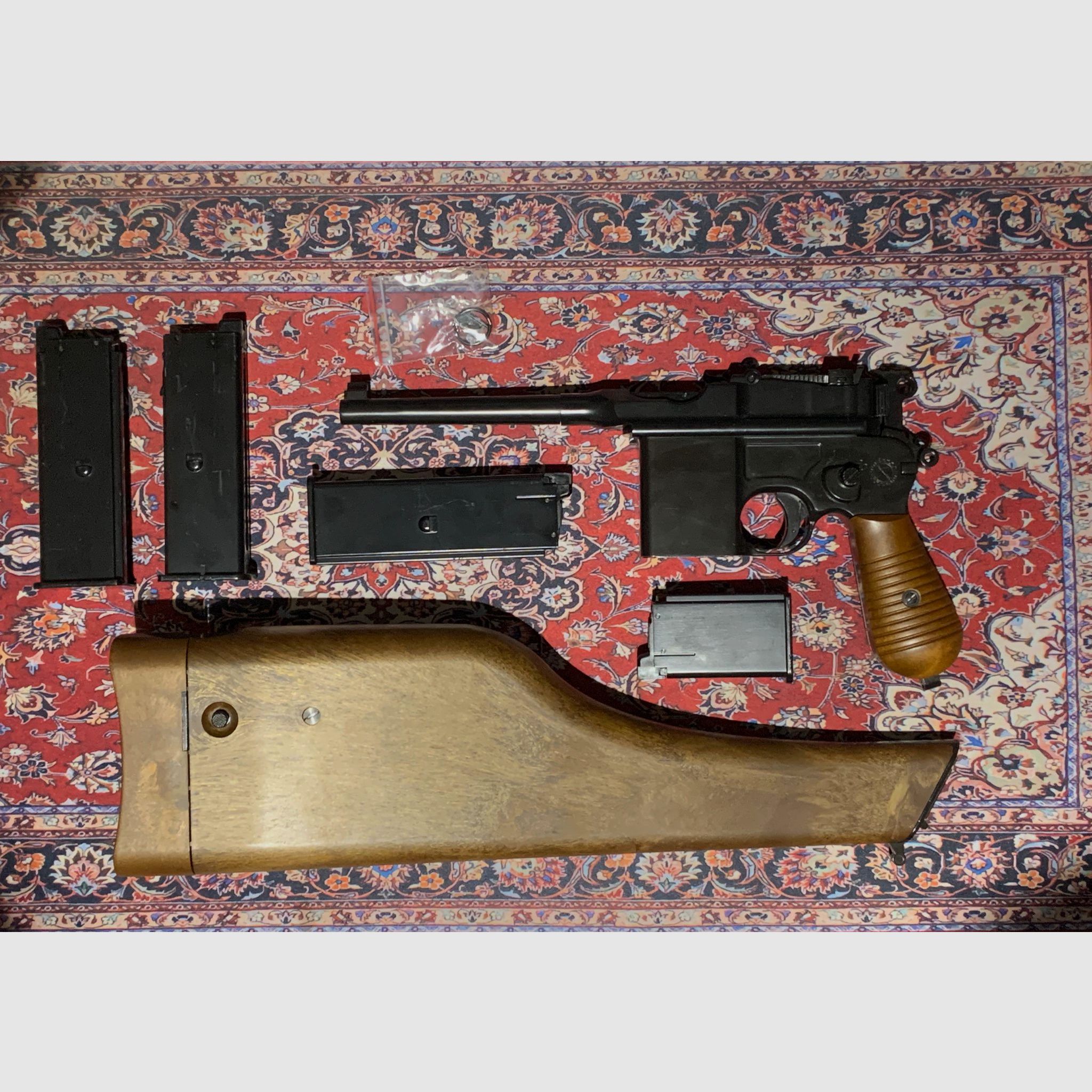 Wei-ETech M712 Airsoft Broomhandle mit Schaft Vollmetall GBB 6mm BB schwarz