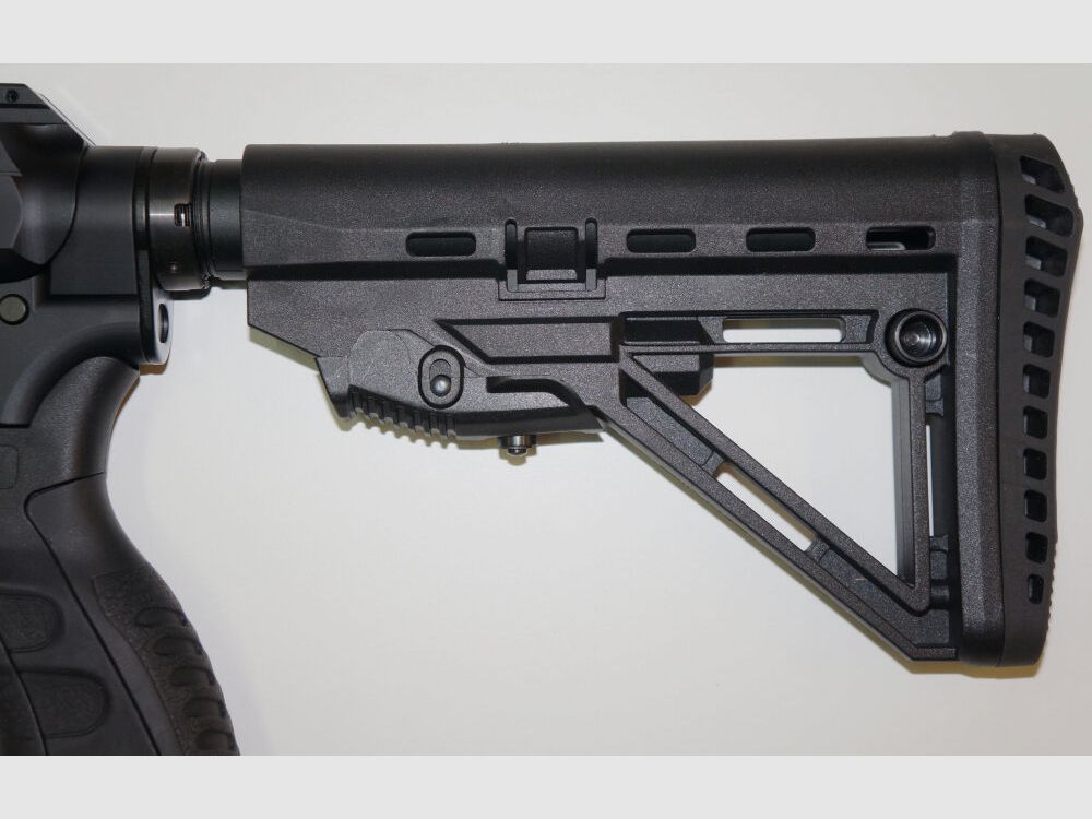 Schwaben Arms GmbH/GWMH Selbstladebüchse GWMH SPC-HUNTER A4 10" (SWISS PISTOL CARBINE) BLACK Kal.9x19 AR15 Glock Magazin