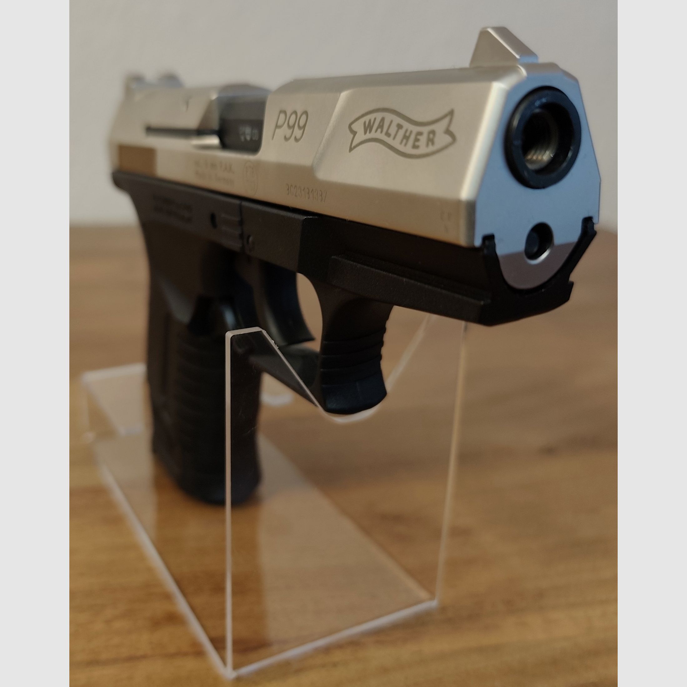 Wather P 99 Nickel kal. 9mm PTB 762 w stanie nowym