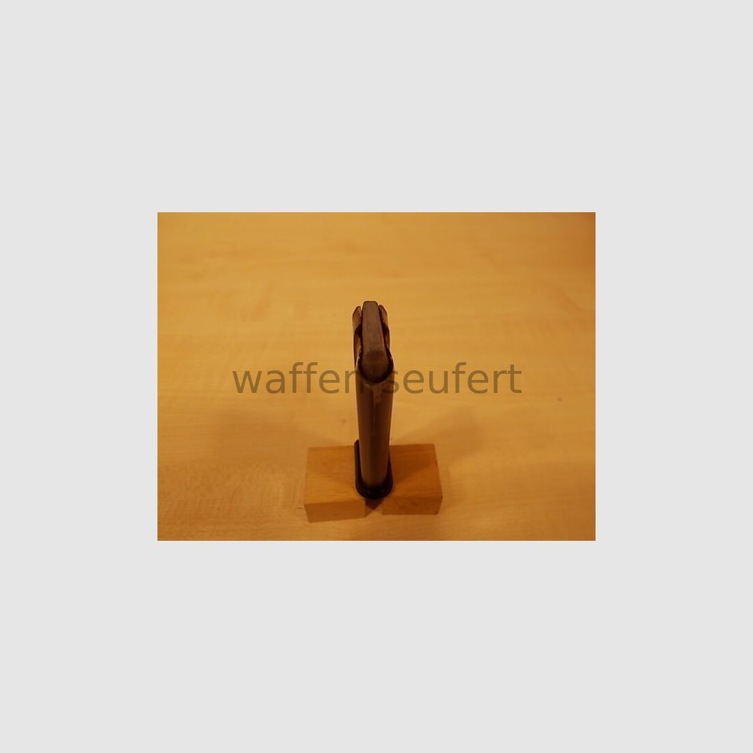 Anschütz magazine semi-automatic rifle 520/522 10P 22lr