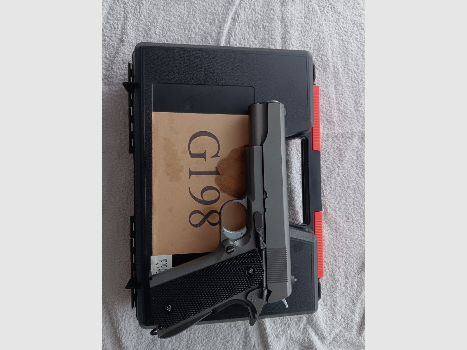 SCHÖNE Vollmetall Colt 1911 CO2 Blow Back 6mm BB