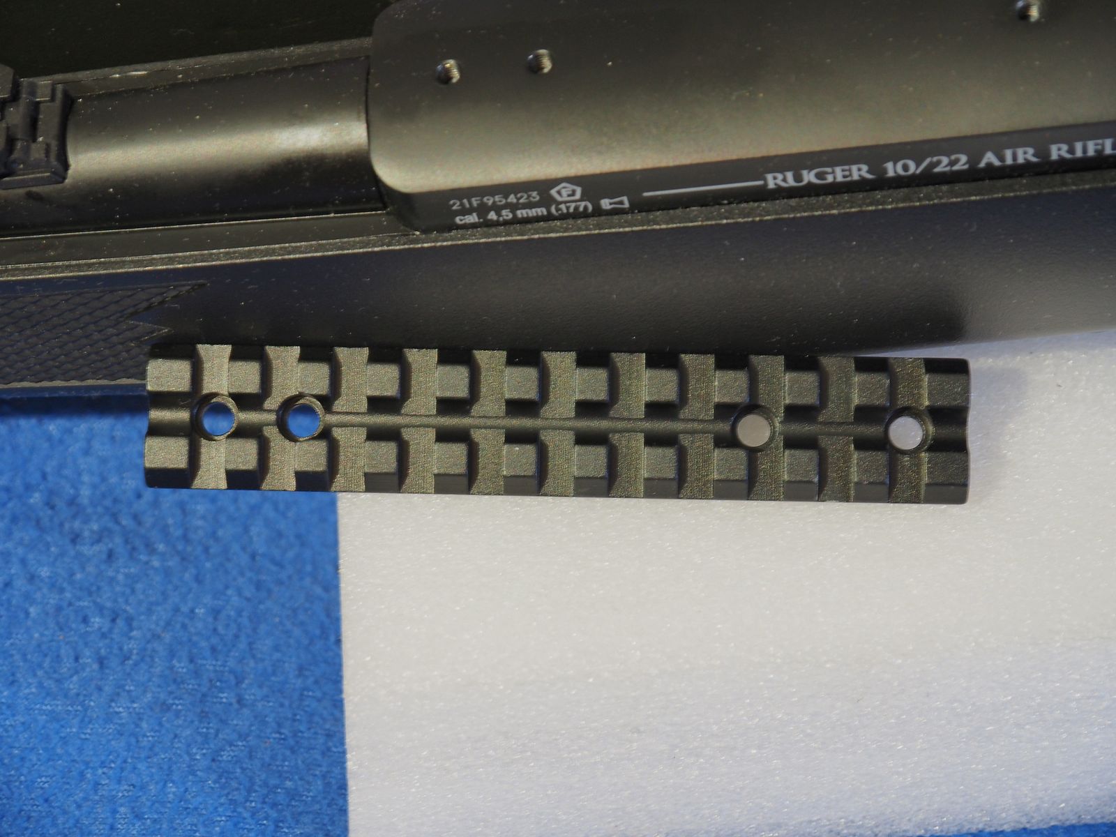Ruger 10/22 CO2 rifle de aire 4,5 mm (.177) Diabolo, CO₂ < 7,5 J, imagen 7 de 8