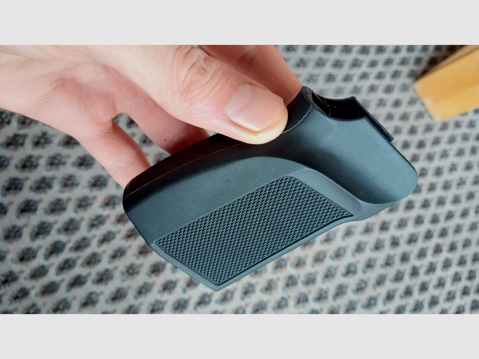 Makarov PMM Polymeer Grip / Gripplaat voor Russisch 12 schots Hi-Cap magazijn ook geschikt voor Baikal Co2