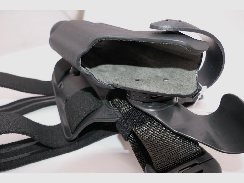 Safariland Holster Safariland Glock 17, 22, 19, 19C, 23, 23C, 25, 32, 32C Links /Left