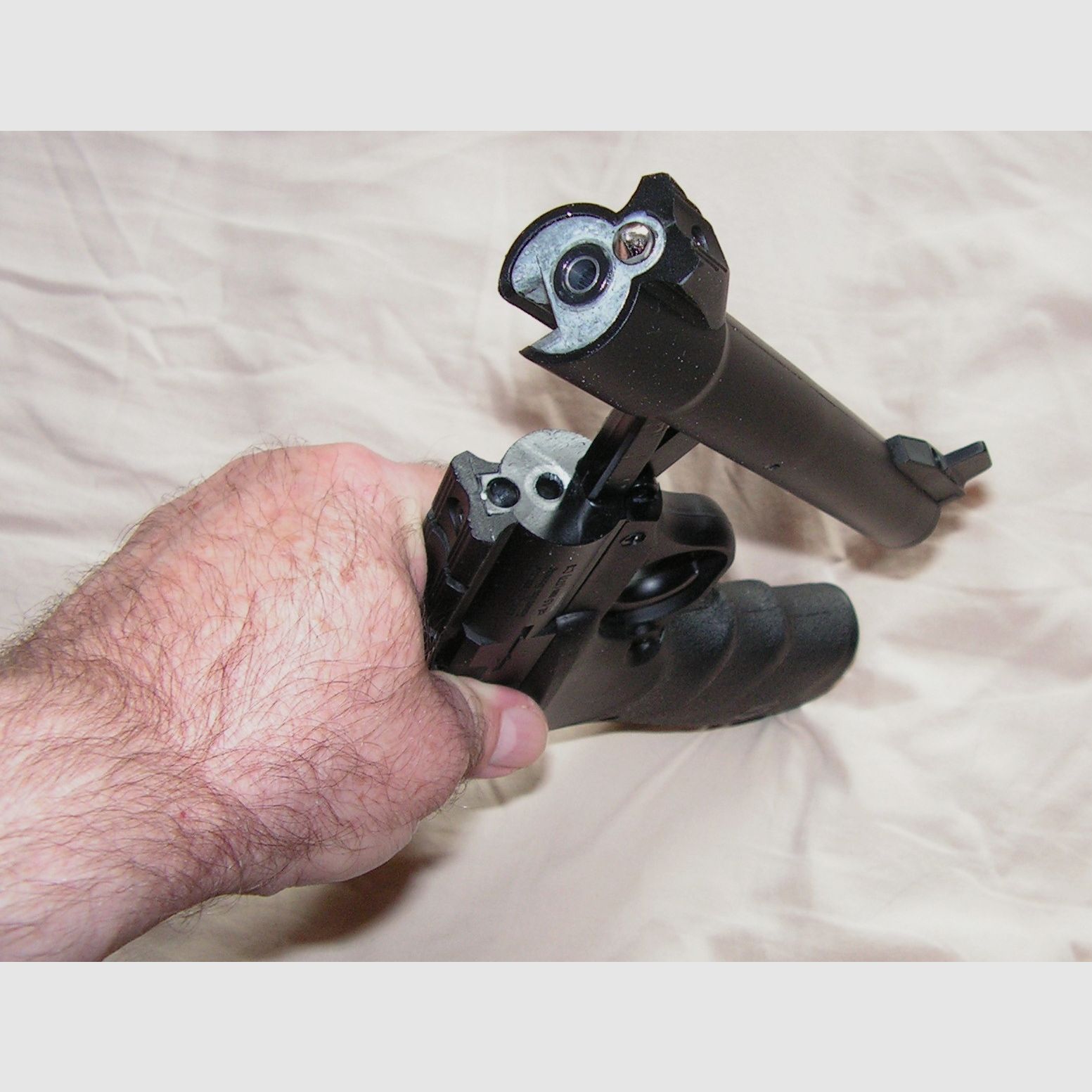 Browning Buck Mark URX luchtpistool, afbeelding 2 van 6