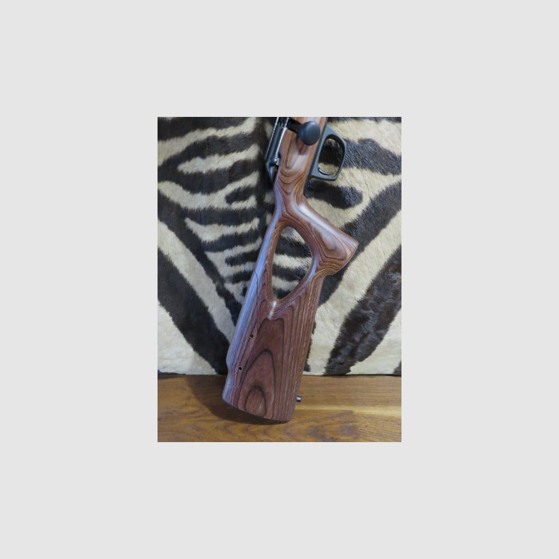 Repetierbüchse WINCHESTER Xpert Thumbhole mit verstellbarem Schaft Kal. .22lr Lauf 46 cm, Bild 5 von 10