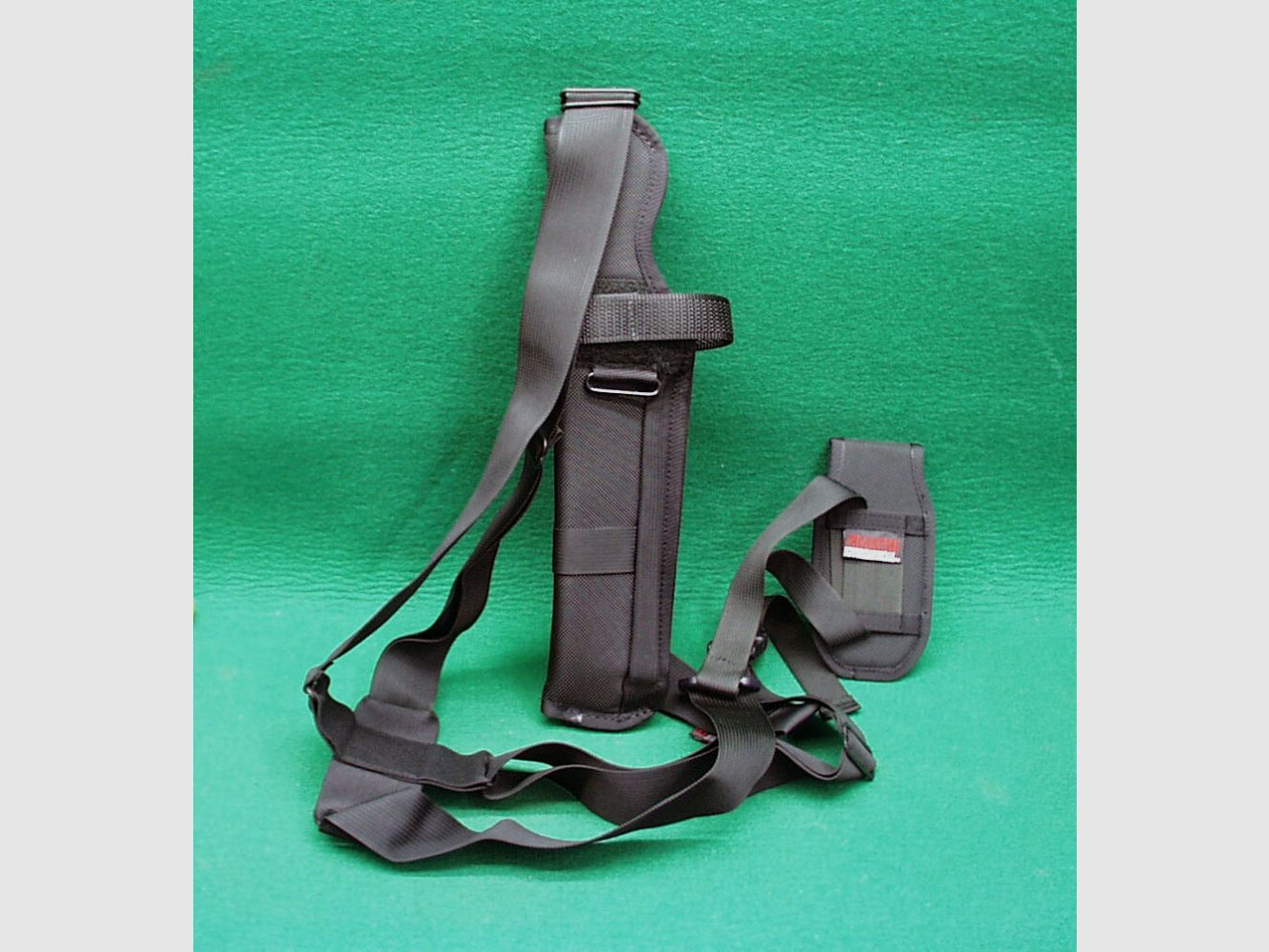 Holster à épaule Bianchi Modèle 4601, Système Ranger Viper