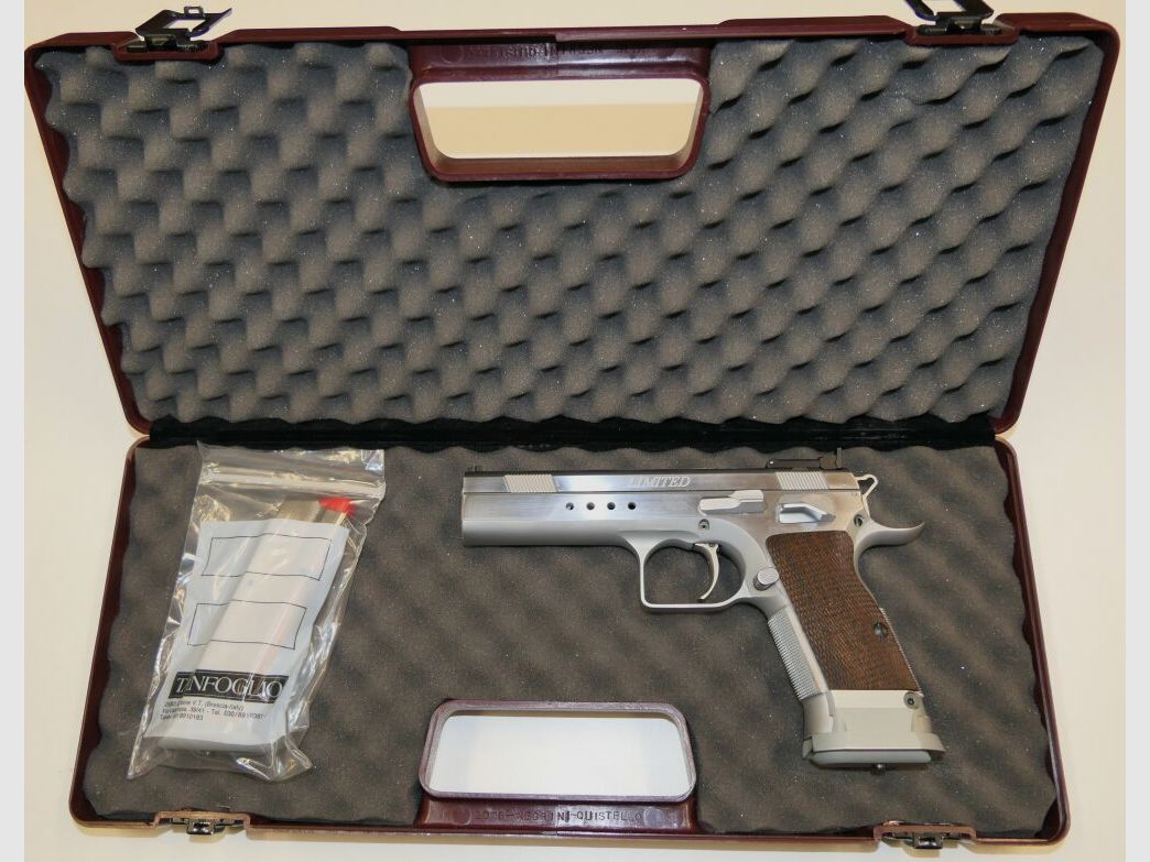 Tanfoglio	 Pistole, Tanfoglio Limited Custom, Gebraucht .45Auto, .45ACP mit Ersatzmagazin