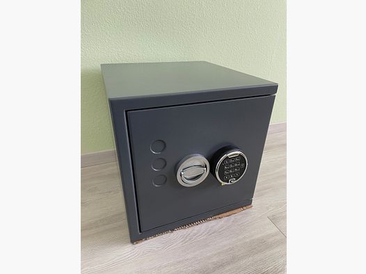 Handgun safe / safe Quadriga format in class 1 as new