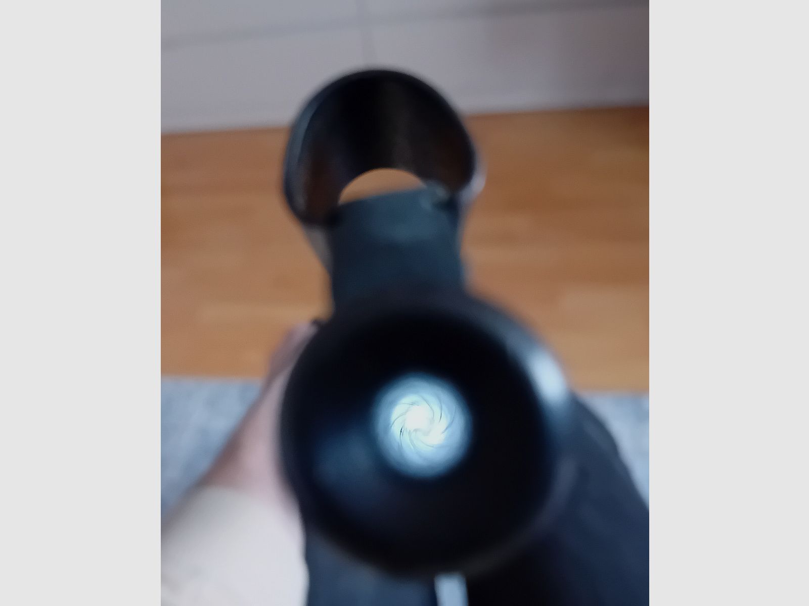 Fucile Anschütz modello 1393 calibro 22 con cannocchiale Vortex Diamondback 3,5-10x50