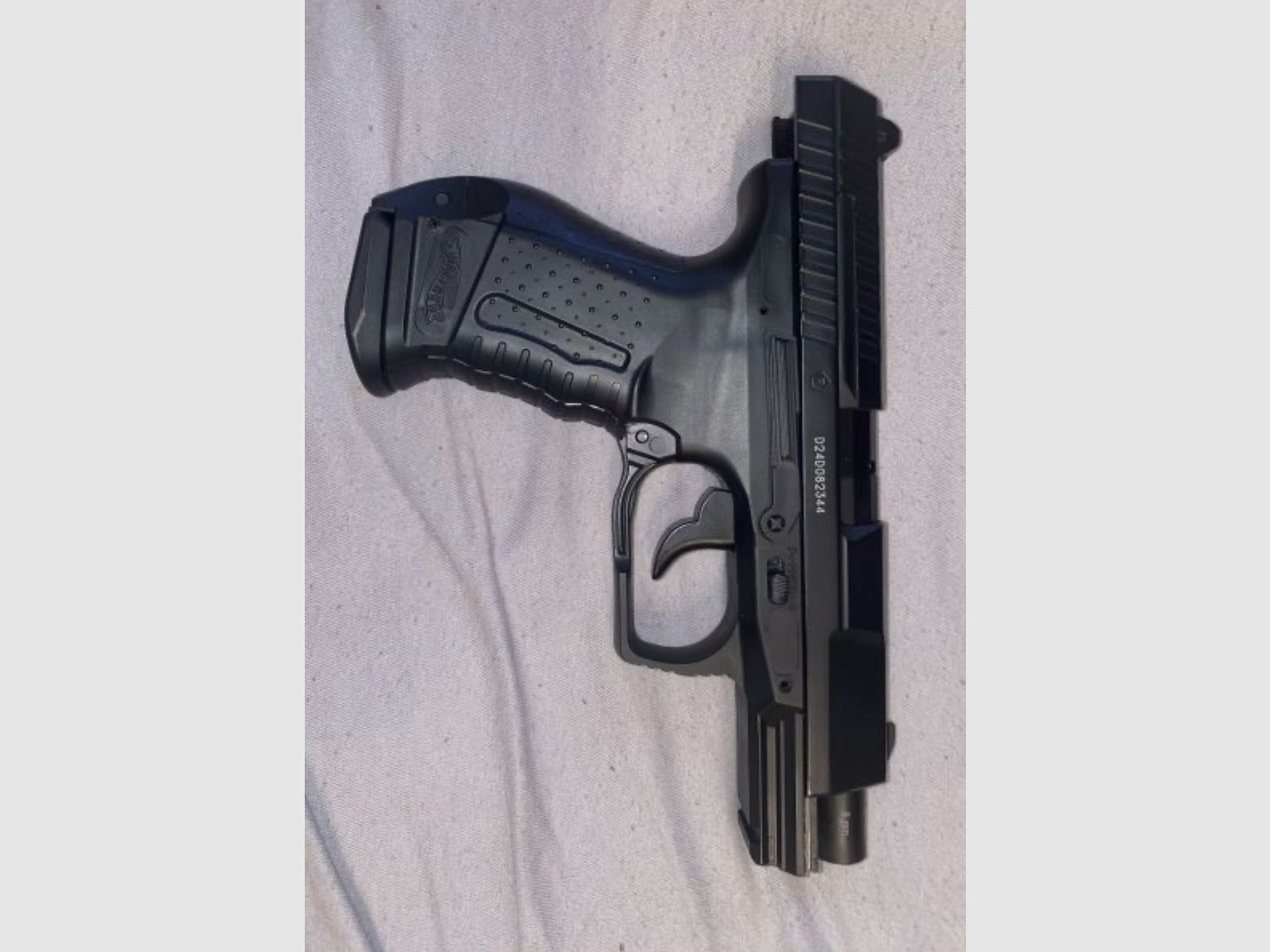 P99 Airsoft Gas mit Zubehör 