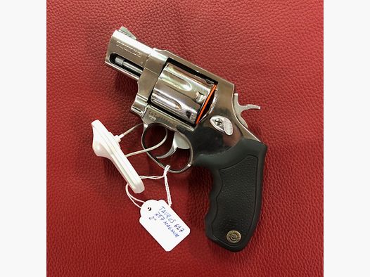 Taurus 617