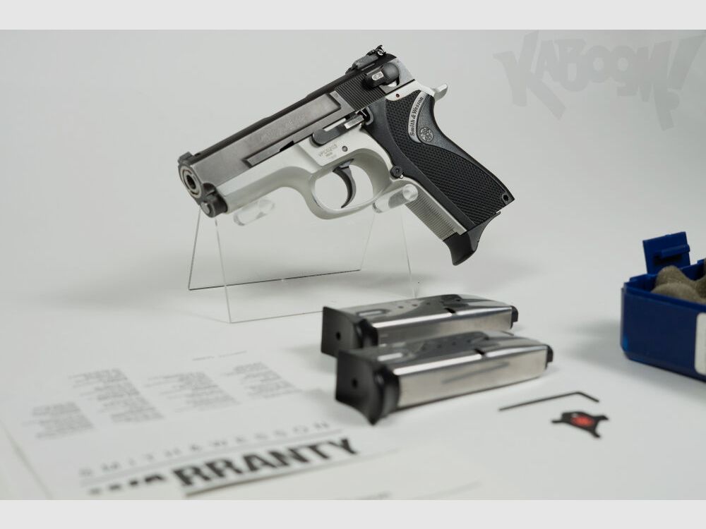 Smith&Wesson Performance Center 6906 PC in 3,5 Zoll - Sammlerstück