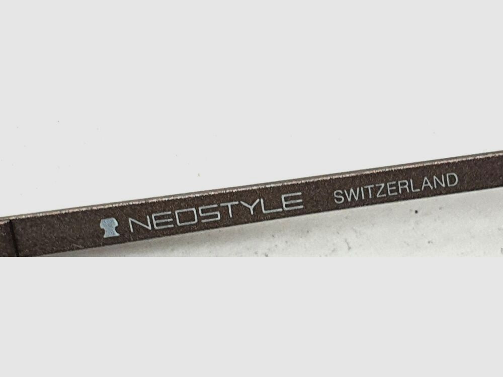 Lunettes de tir champion Neostyle fabriquées en Suisse ! Aide au tir, aide à la vue