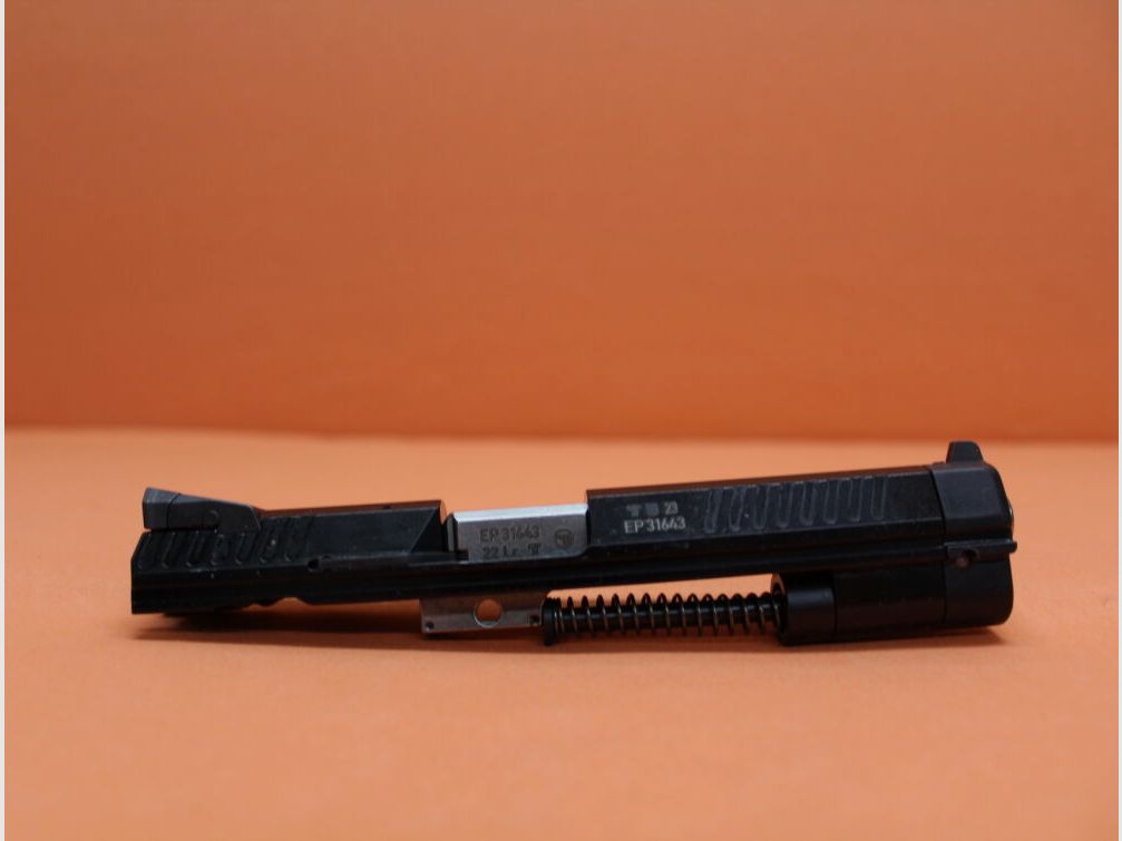 Sistema intercambiabile CZUB .22lr CZUB CZ 75 SP-01 Kadet adattatore canna 118mm/magazzino di riserva (.22lfB/.22L.R.)